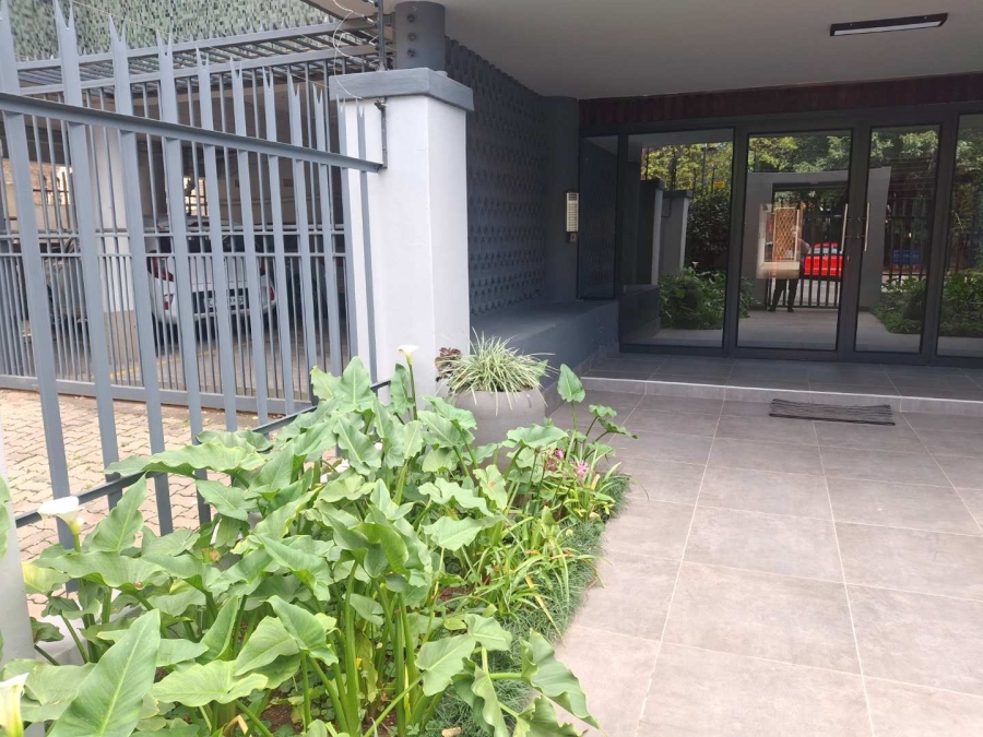 3 Bedroom Property for Sale in Illovo Gauteng