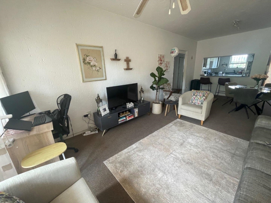 To Let 2 Bedroom Property for Rent in Highlands Gauteng