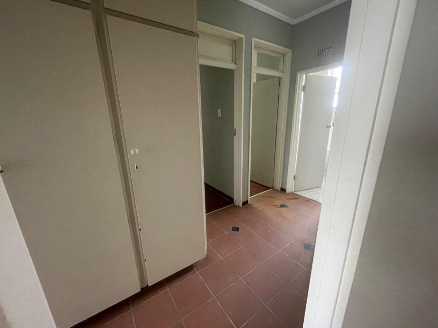 To Let 3 Bedroom Property for Rent in Illovo Gauteng