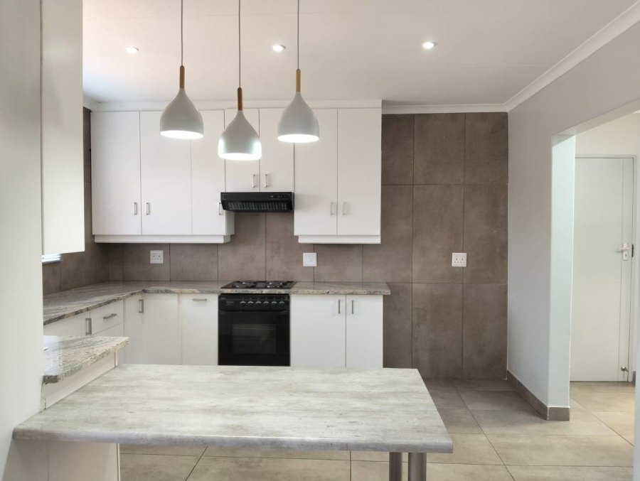 To Let 2 Bedroom Property for Rent in Meyersdal Gauteng