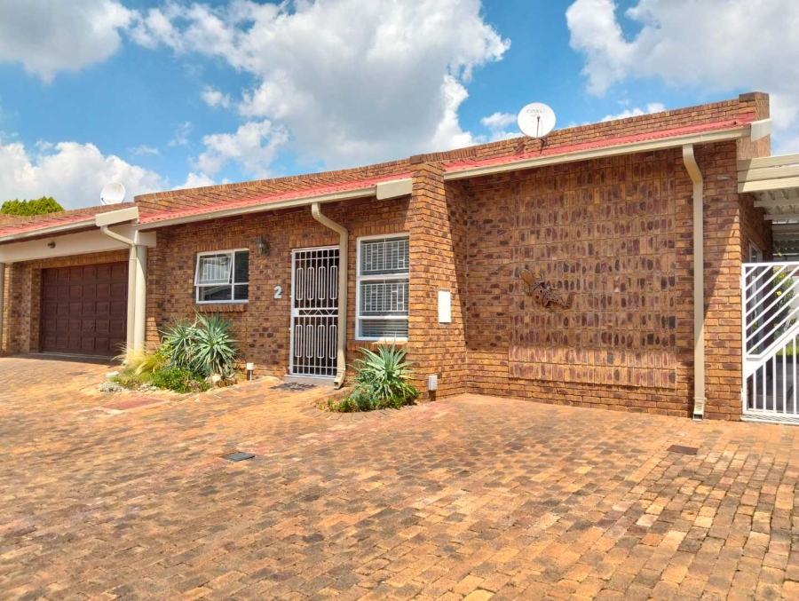 To Let 2 Bedroom Property for Rent in Meyersdal Gauteng