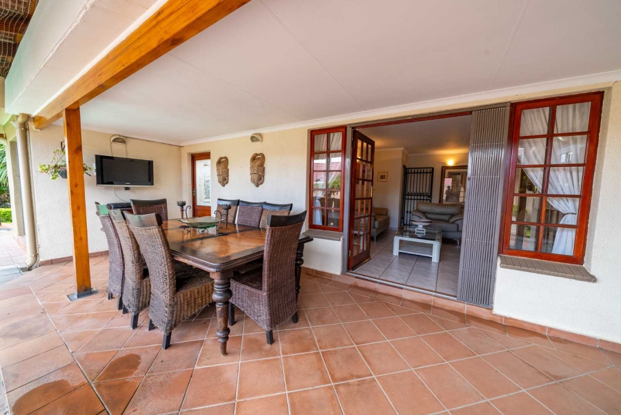 5 Bedroom Property for Sale in Farrarmere Gauteng