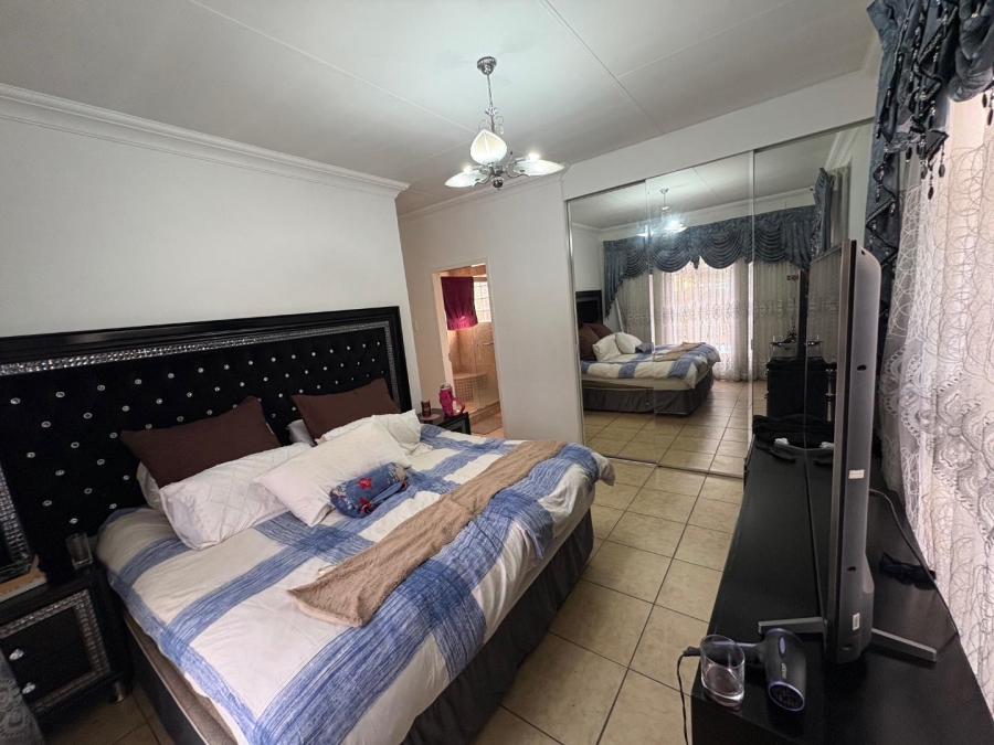 3 Bedroom Property for Sale in Sherwood Gardens Gauteng