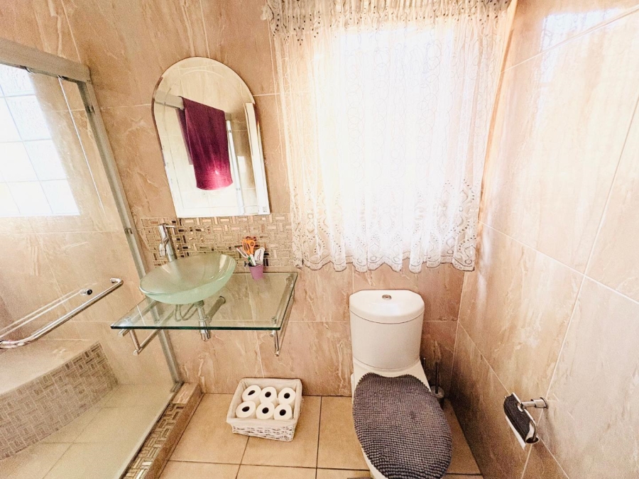 3 Bedroom Property for Sale in Sherwood Gardens Gauteng