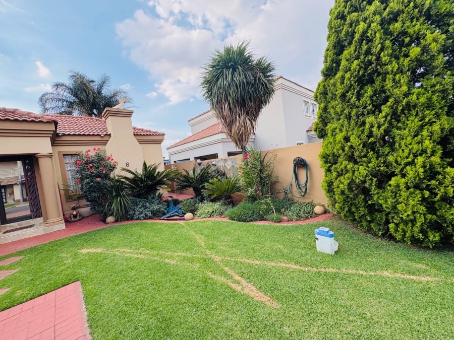 3 Bedroom Property for Sale in Sherwood Gardens Gauteng