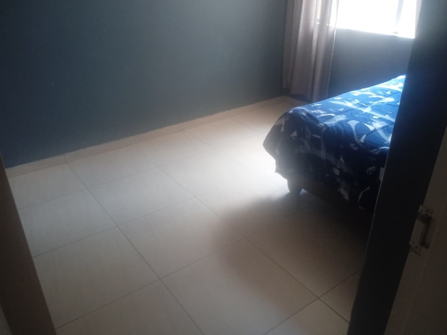 2 Bedroom Property for Sale in Florida Gauteng
