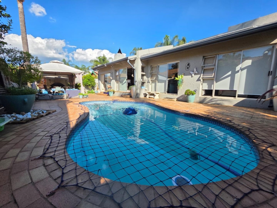 3 Bedroom Property for Sale in Blue Gill Estate Gauteng