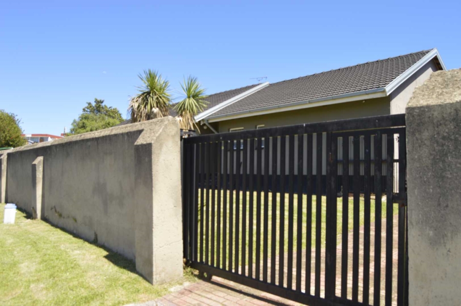 3 Bedroom Property for Sale in Birchleigh Gauteng