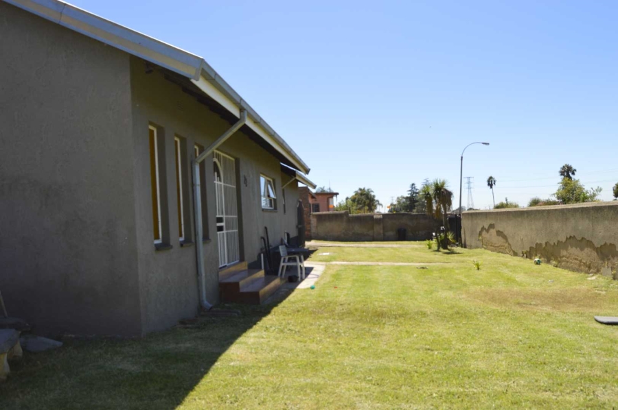 3 Bedroom Property for Sale in Birchleigh Gauteng