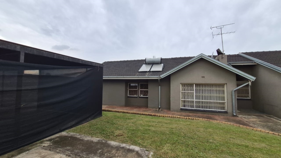 3 Bedroom Property for Sale in Birchleigh Gauteng