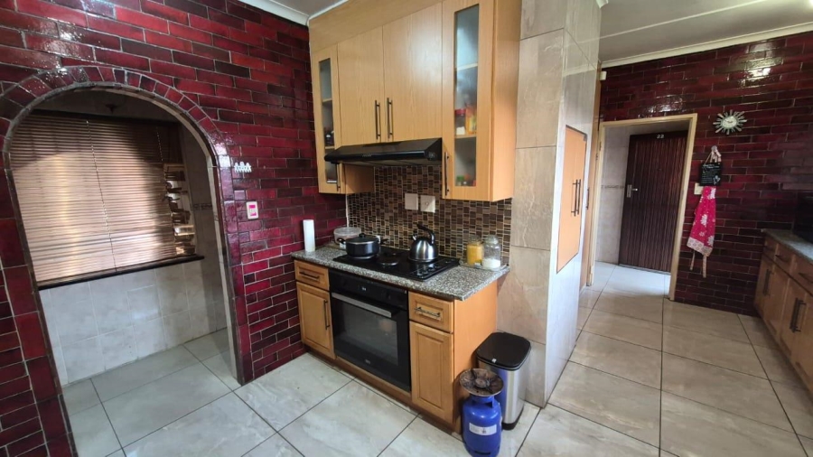 3 Bedroom Property for Sale in Birchleigh Gauteng