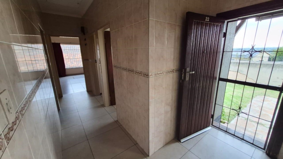 3 Bedroom Property for Sale in Birchleigh Gauteng
