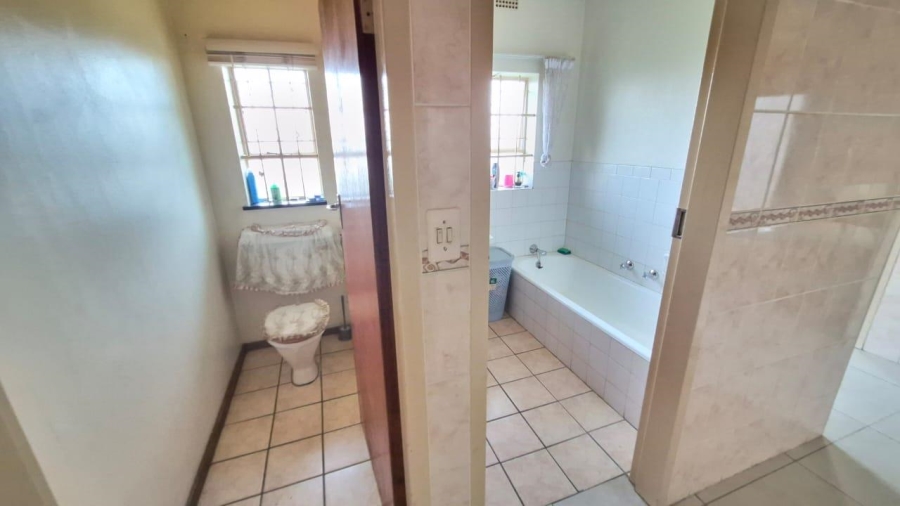 3 Bedroom Property for Sale in Birchleigh Gauteng