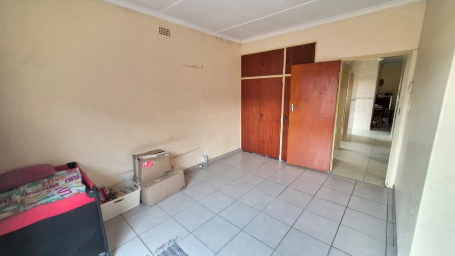 3 Bedroom Property for Sale in Birchleigh Gauteng