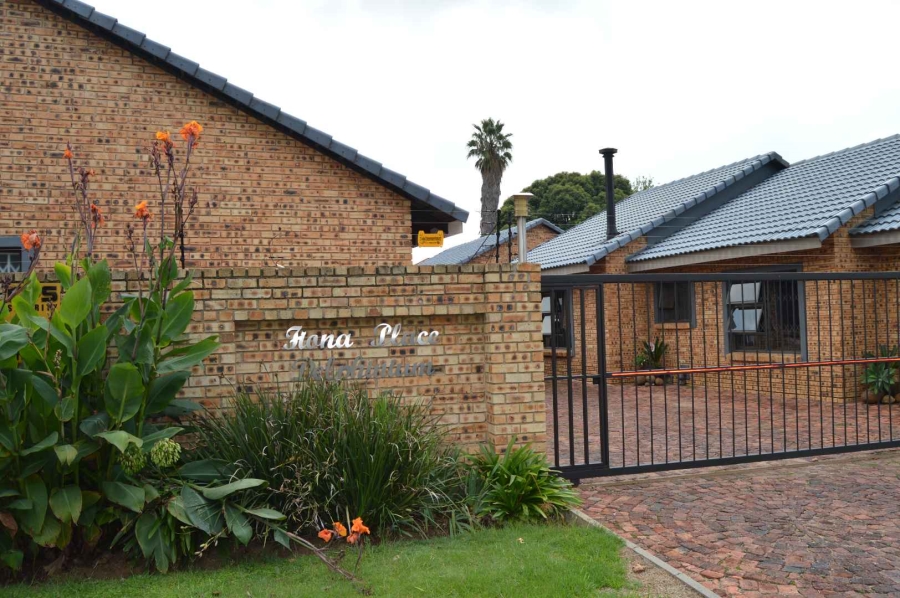 3 Bedroom Property for Sale in Brackenhurst Gauteng