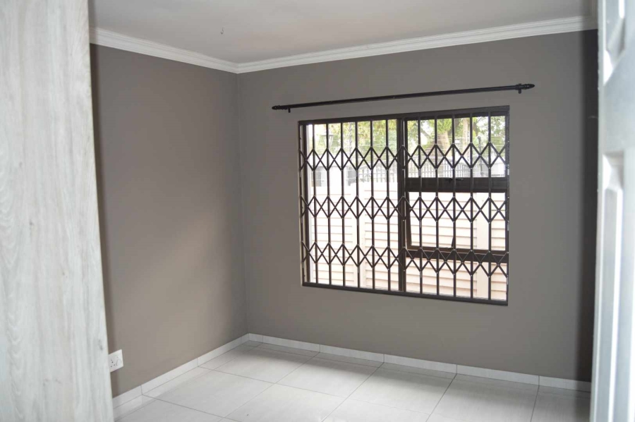 3 Bedroom Property for Sale in Brackenhurst Gauteng