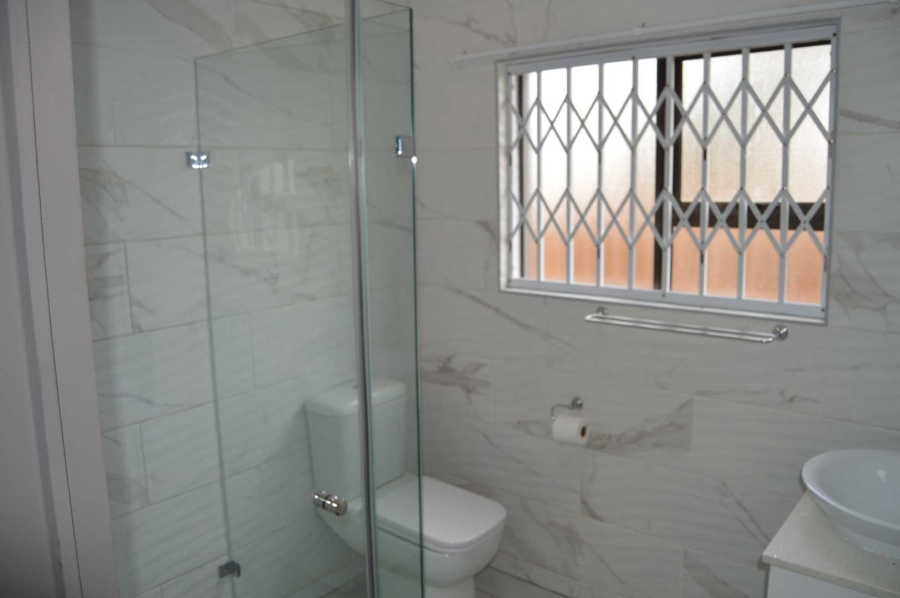 3 Bedroom Property for Sale in Brackenhurst Gauteng