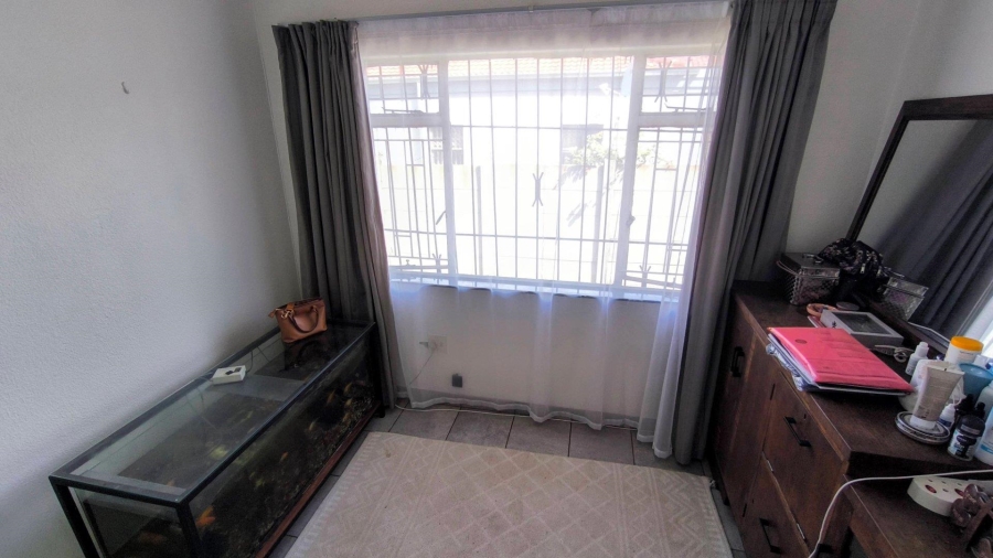 3 Bedroom Property for Sale in Mayberry Park Gauteng