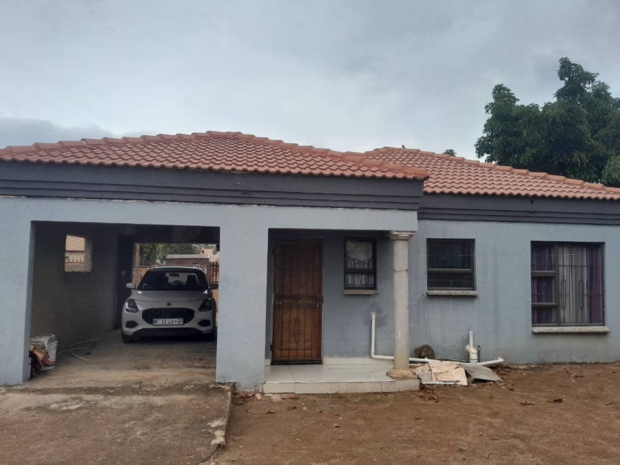 2 Bedroom Property for Sale in Soshanguve P Gauteng