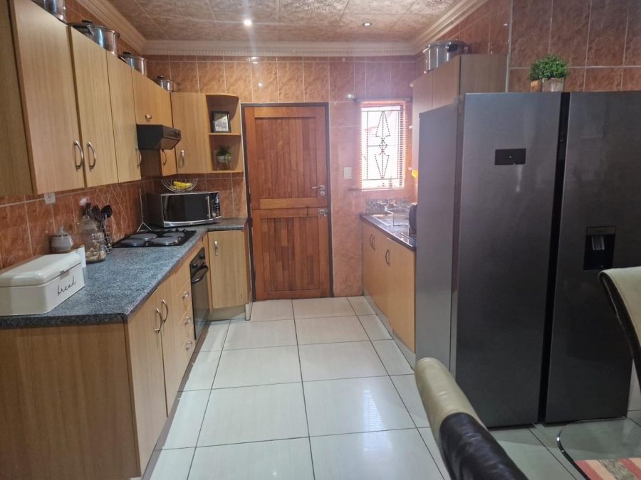 3 Bedroom Property for Sale in Mamelodi East Gauteng