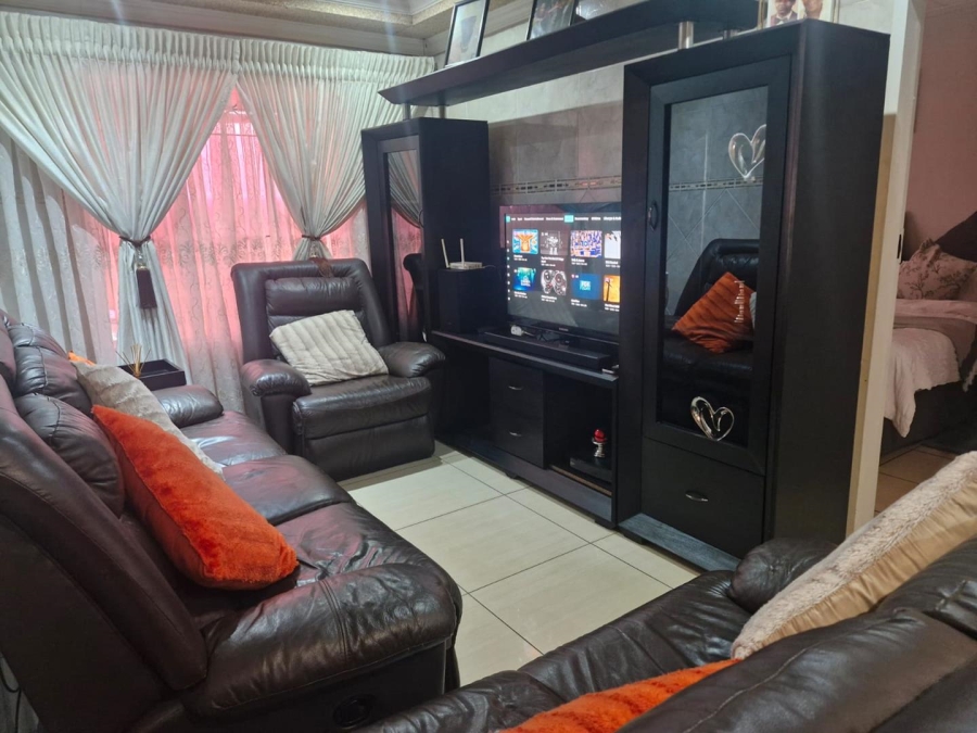 3 Bedroom Property for Sale in Mamelodi East Gauteng