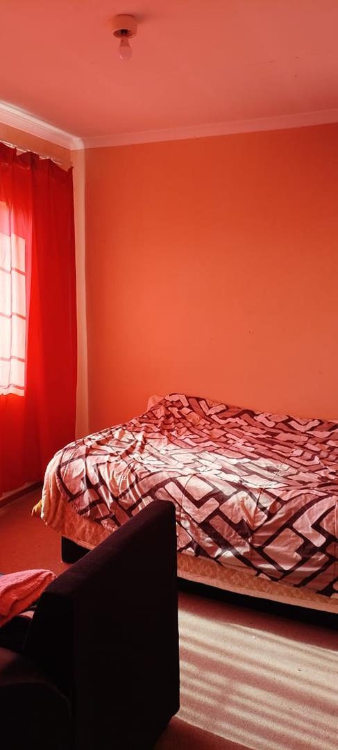 3 Bedroom Property for Sale in Rosslyn Gauteng