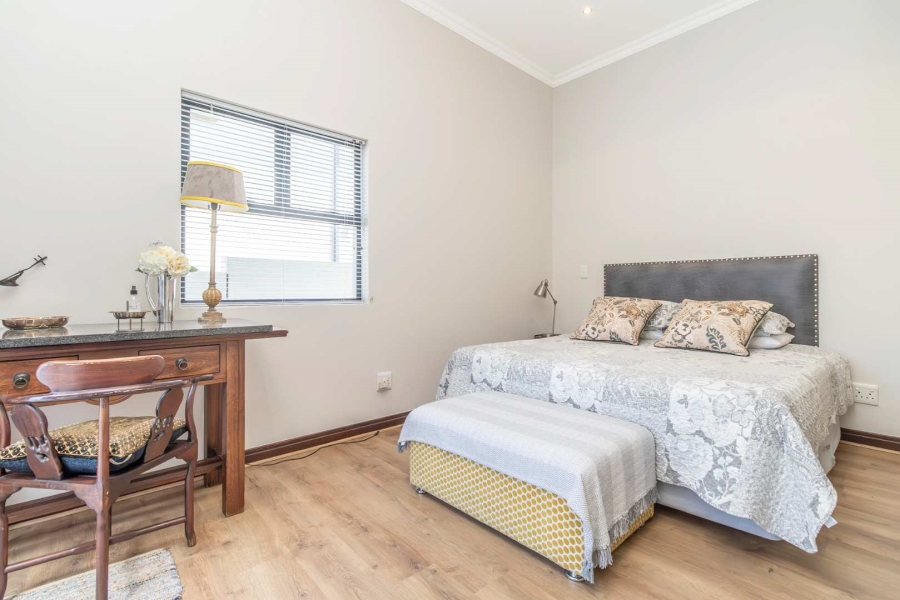 4 Bedroom Property for Sale in Waterfall Country Village Gauteng