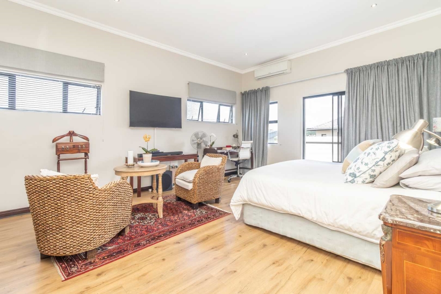 4 Bedroom Property for Sale in Waterfall Country Village Gauteng