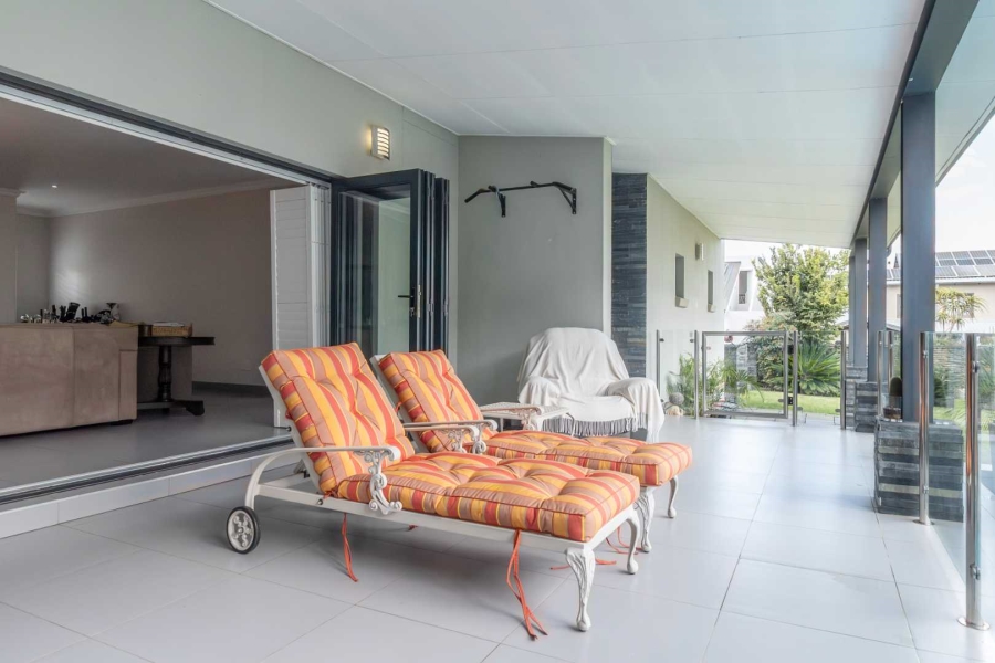 4 Bedroom Property for Sale in Waterfall Country Village Gauteng