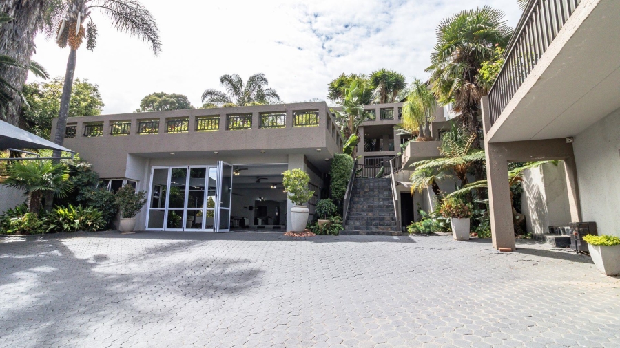 To Let 8 Bedroom Property for Rent in Quellerina Gauteng