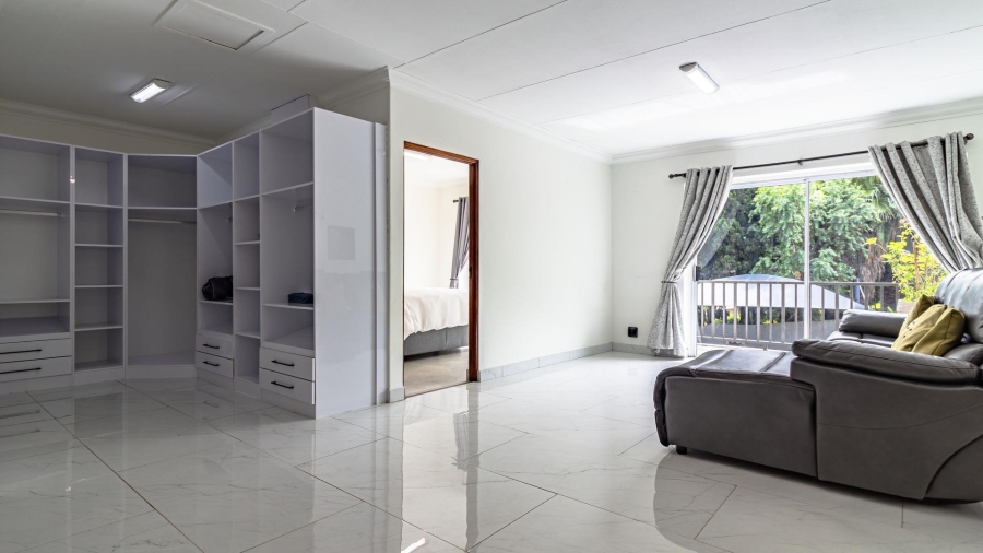 To Let 8 Bedroom Property for Rent in Quellerina Gauteng