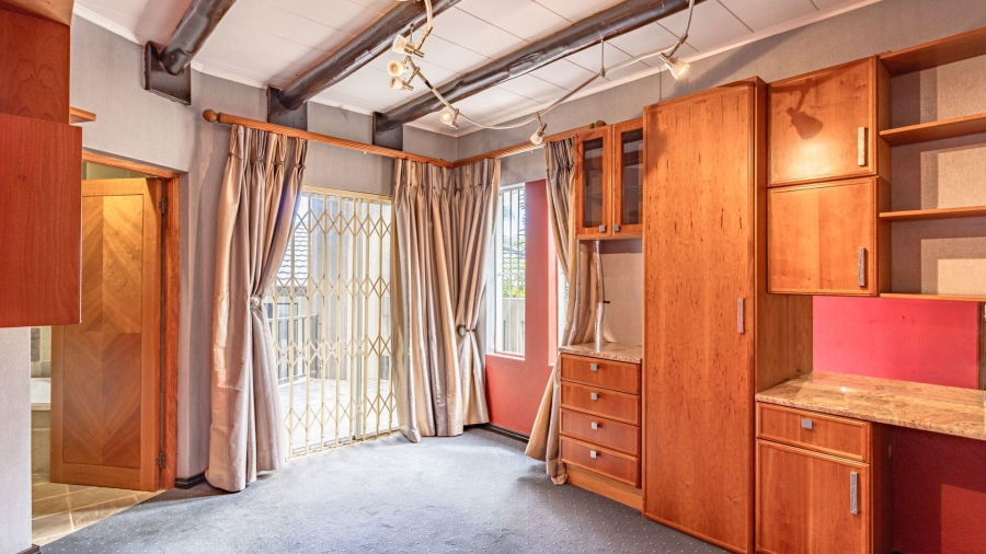 To Let 8 Bedroom Property for Rent in Quellerina Gauteng