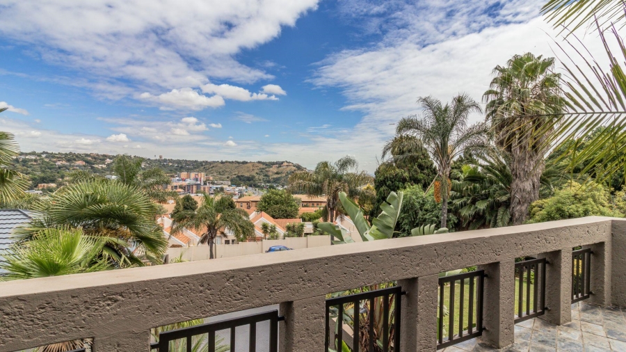 To Let 8 Bedroom Property for Rent in Quellerina Gauteng