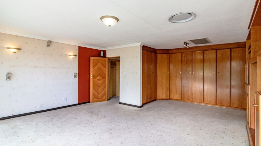 To Let 8 Bedroom Property for Rent in Quellerina Gauteng