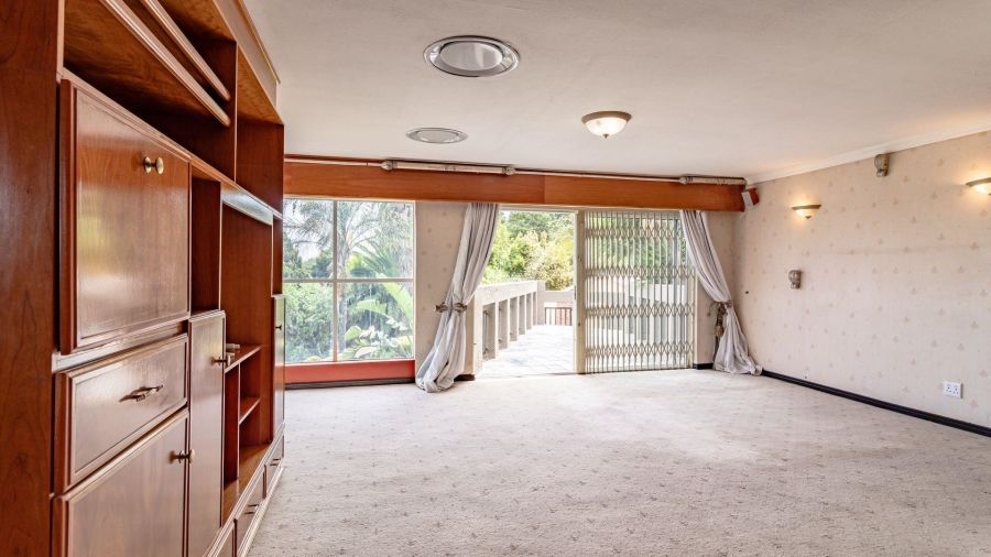 To Let 8 Bedroom Property for Rent in Quellerina Gauteng