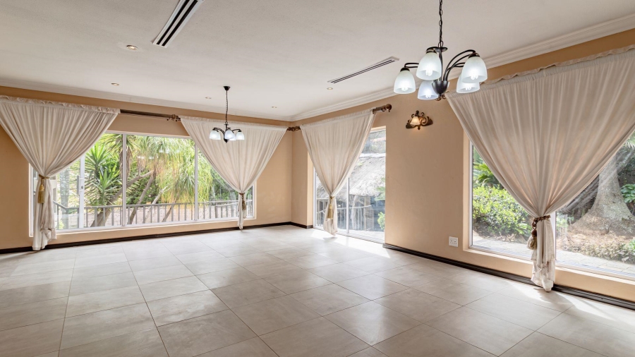 To Let 8 Bedroom Property for Rent in Quellerina Gauteng