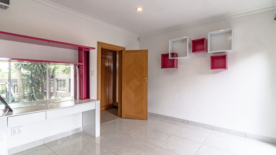 To Let 8 Bedroom Property for Rent in Quellerina Gauteng