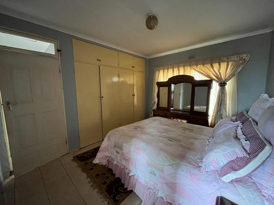 3 Bedroom Property for Sale in Rondebult Gauteng