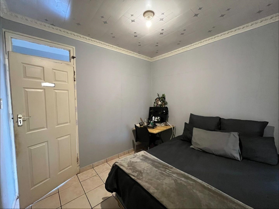 3 Bedroom Property for Sale in Rondebult Gauteng