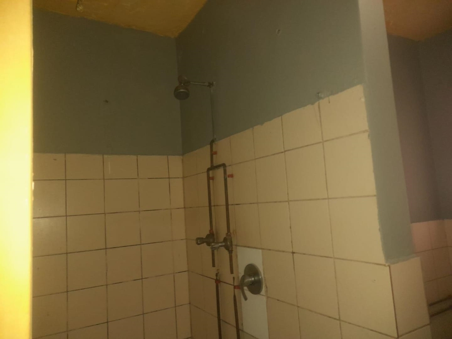 2 Bedroom Property for Sale in Berea Gauteng