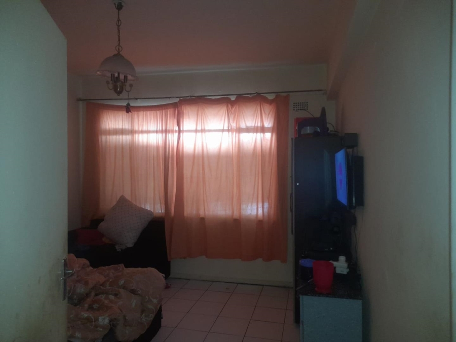 2 Bedroom Property for Sale in Berea Gauteng