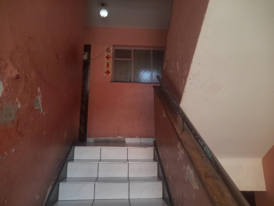 2 Bedroom Property for Sale in Berea Gauteng