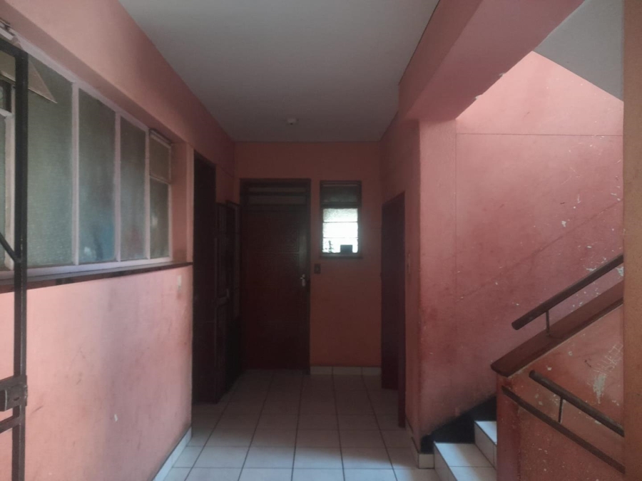 2 Bedroom Property for Sale in Berea Gauteng