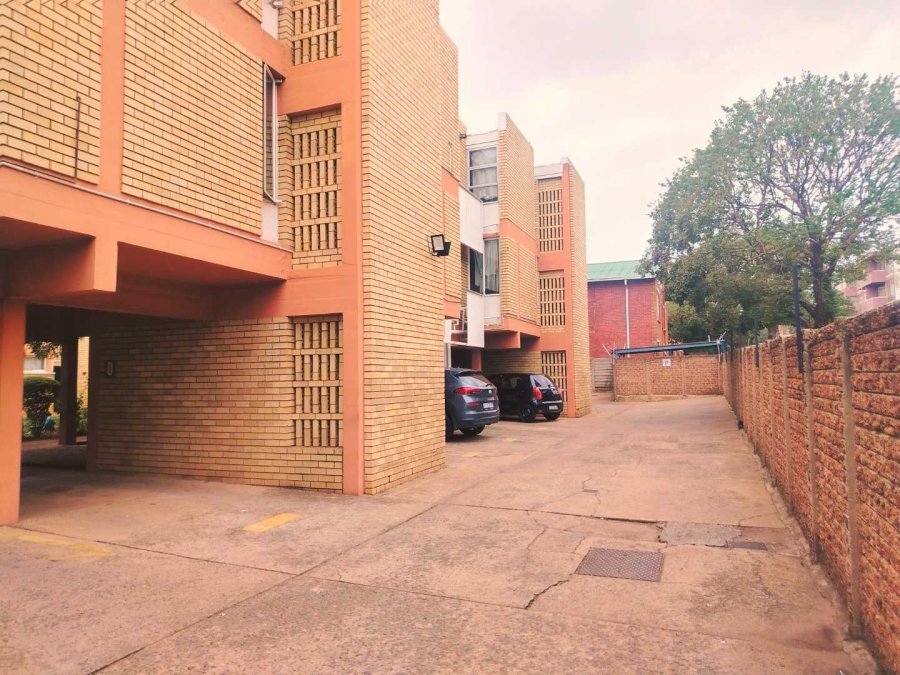1 Bedroom Property for Sale in Kempton Park Central Gauteng