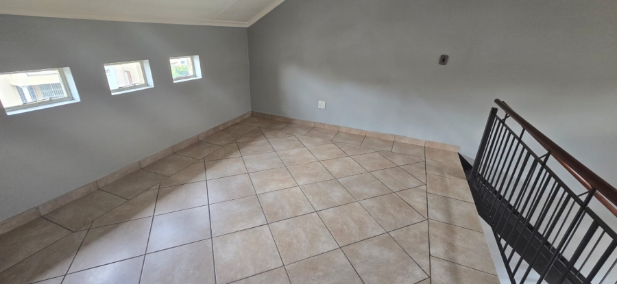 2 Bedroom Property for Sale in Pomona Gauteng