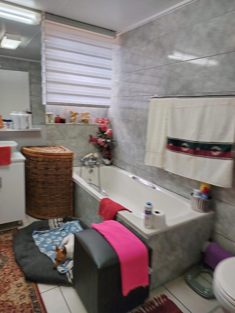 To Let 3 Bedroom Property for Rent in Menlyn Gauteng