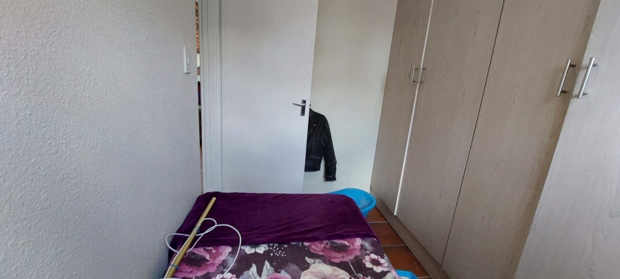 2 Bedroom Property for Sale in Florentia Gauteng