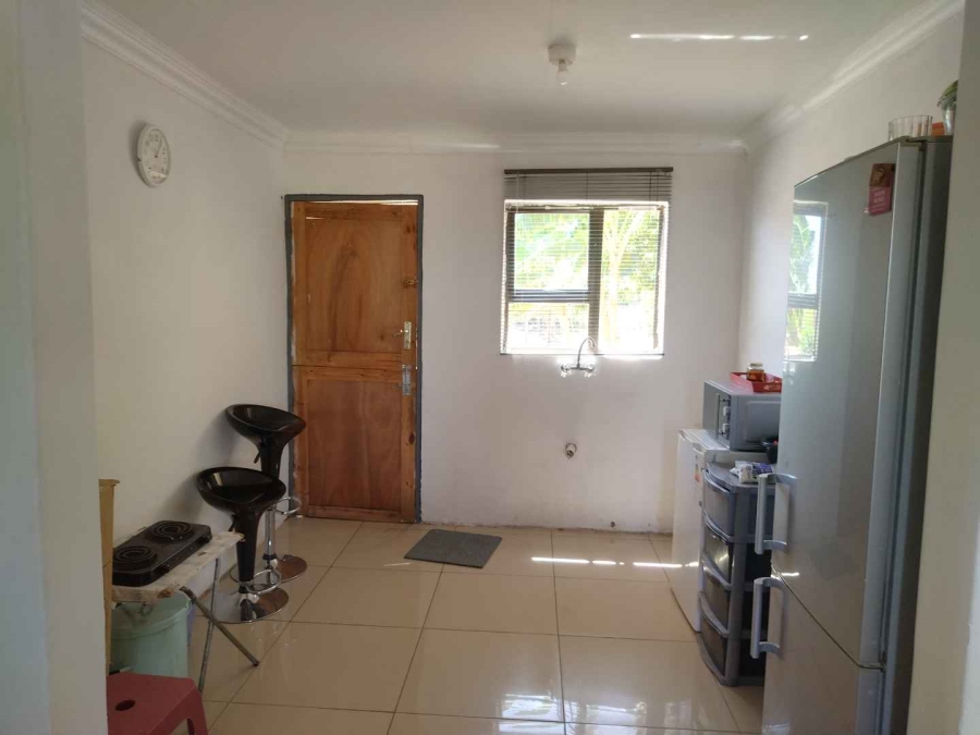 2 Bedroom Property for Sale in Winterveldt Gauteng