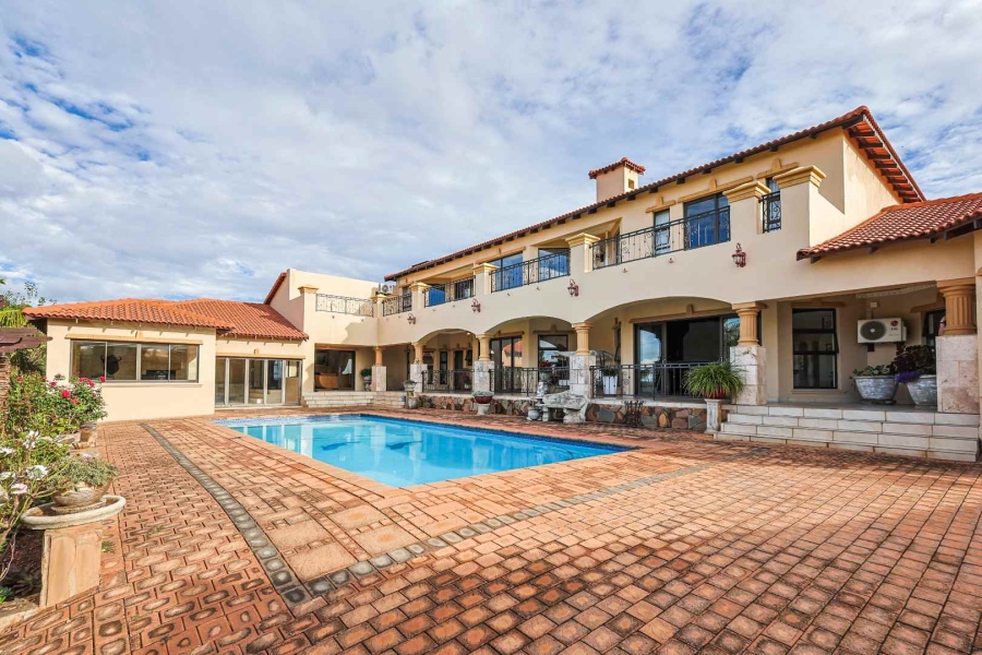 6 Bedroom Property for Sale in Mooikloof Heights Gauteng