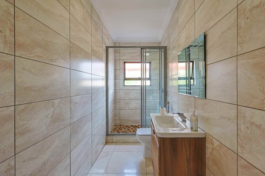 6 Bedroom Property for Sale in Mooikloof Heights Gauteng